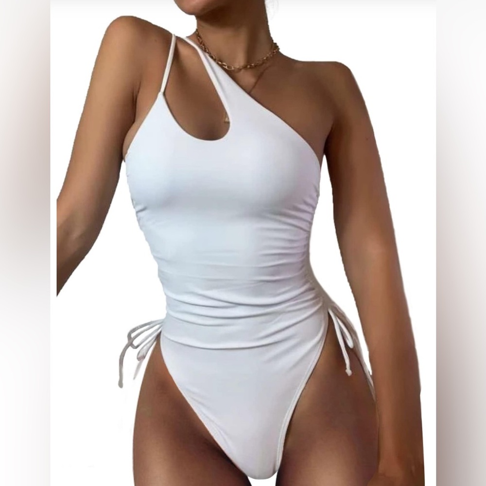 Lilosy Sexy 1 Shoulder Tummy Control Ruched High Cut Bathing Suit  LG White NWOT